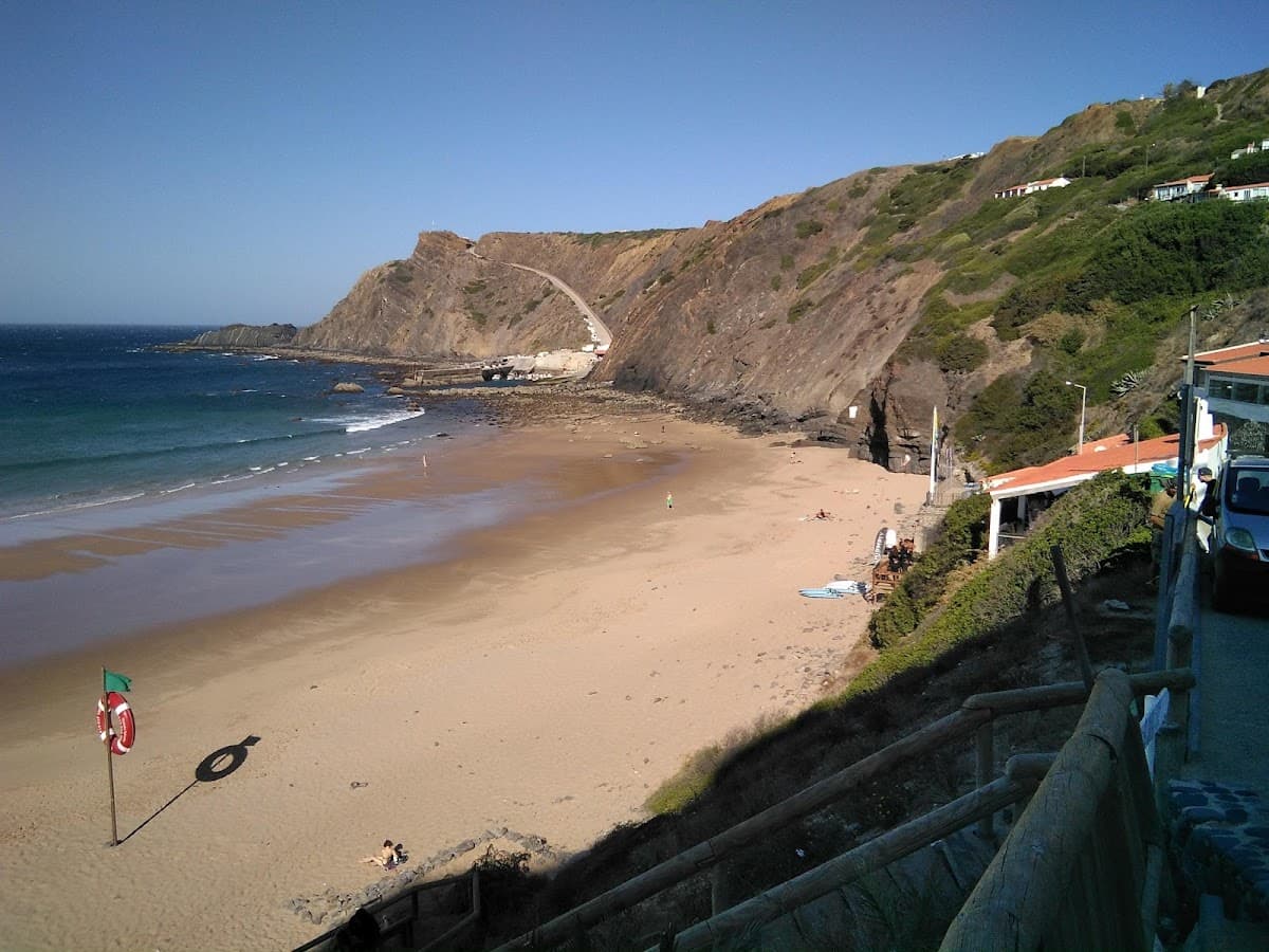 Praia de Arrifana — foto 2