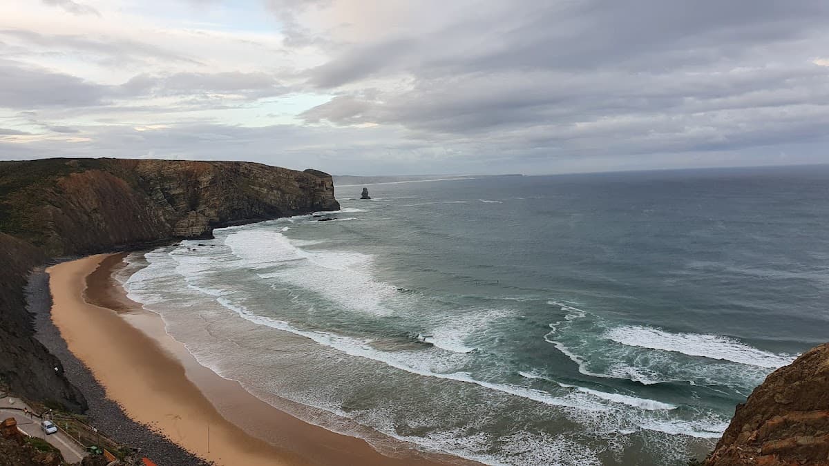 Praia de Arrifana — foto 3