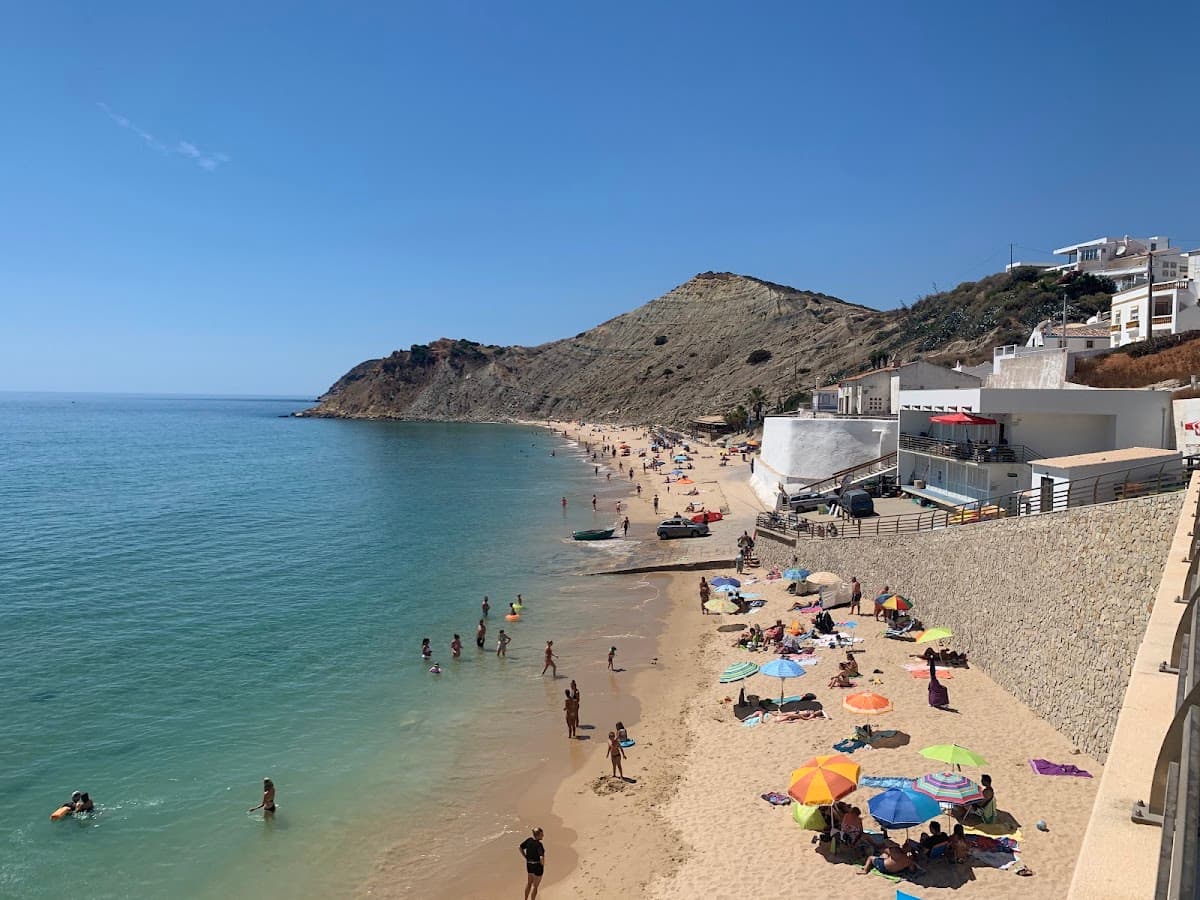 Praia de Burgau — foto 1