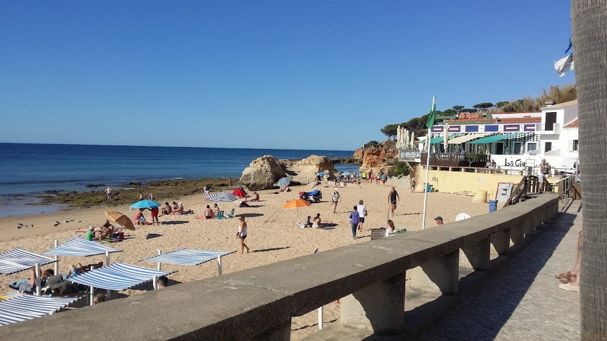 Praia de Olhos de Água — foto 4