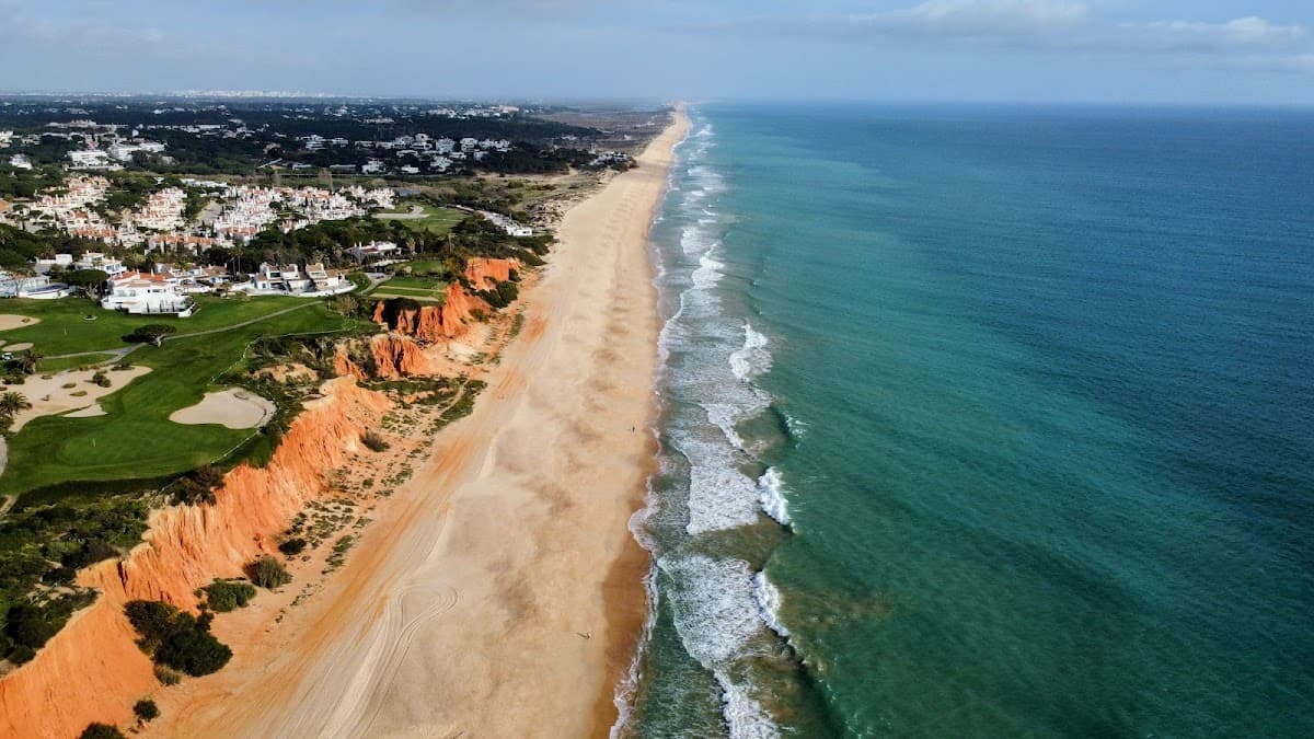 Praia de Vale do Lobo — foto 1