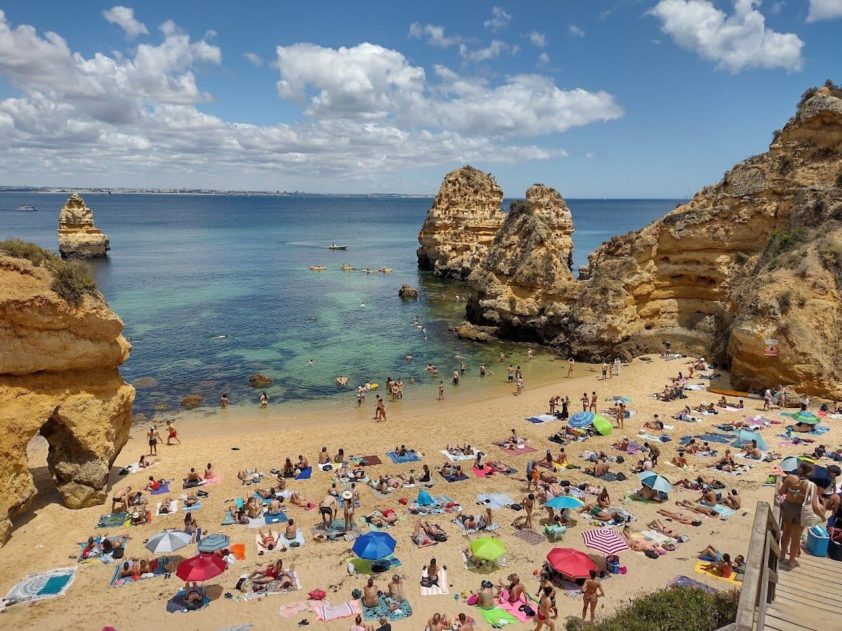 Praia de Camilo