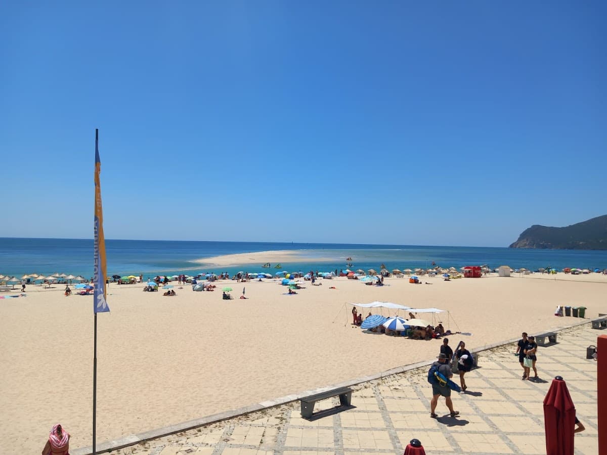Praia de Figueirinha — foto 2