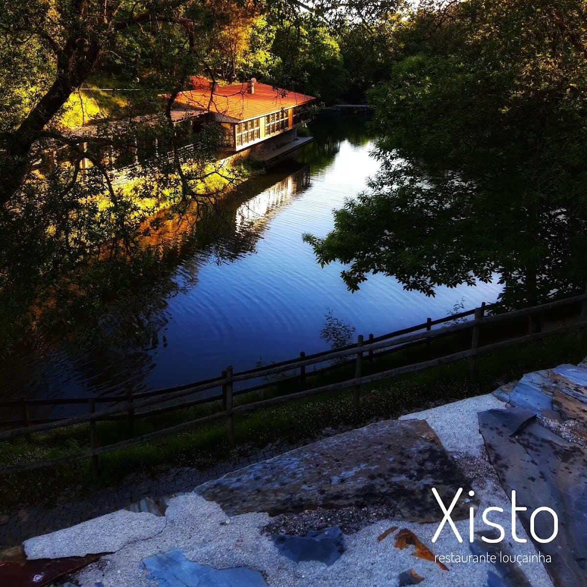 Praia de Louçaínha