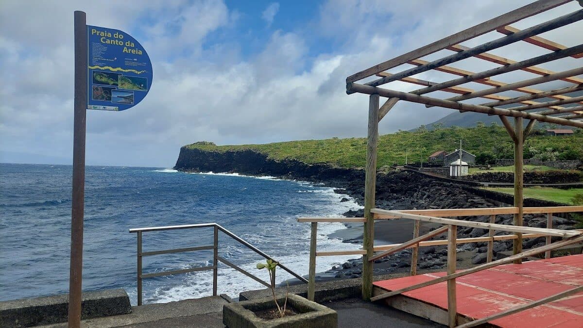 Praia de Manhenha — foto 2