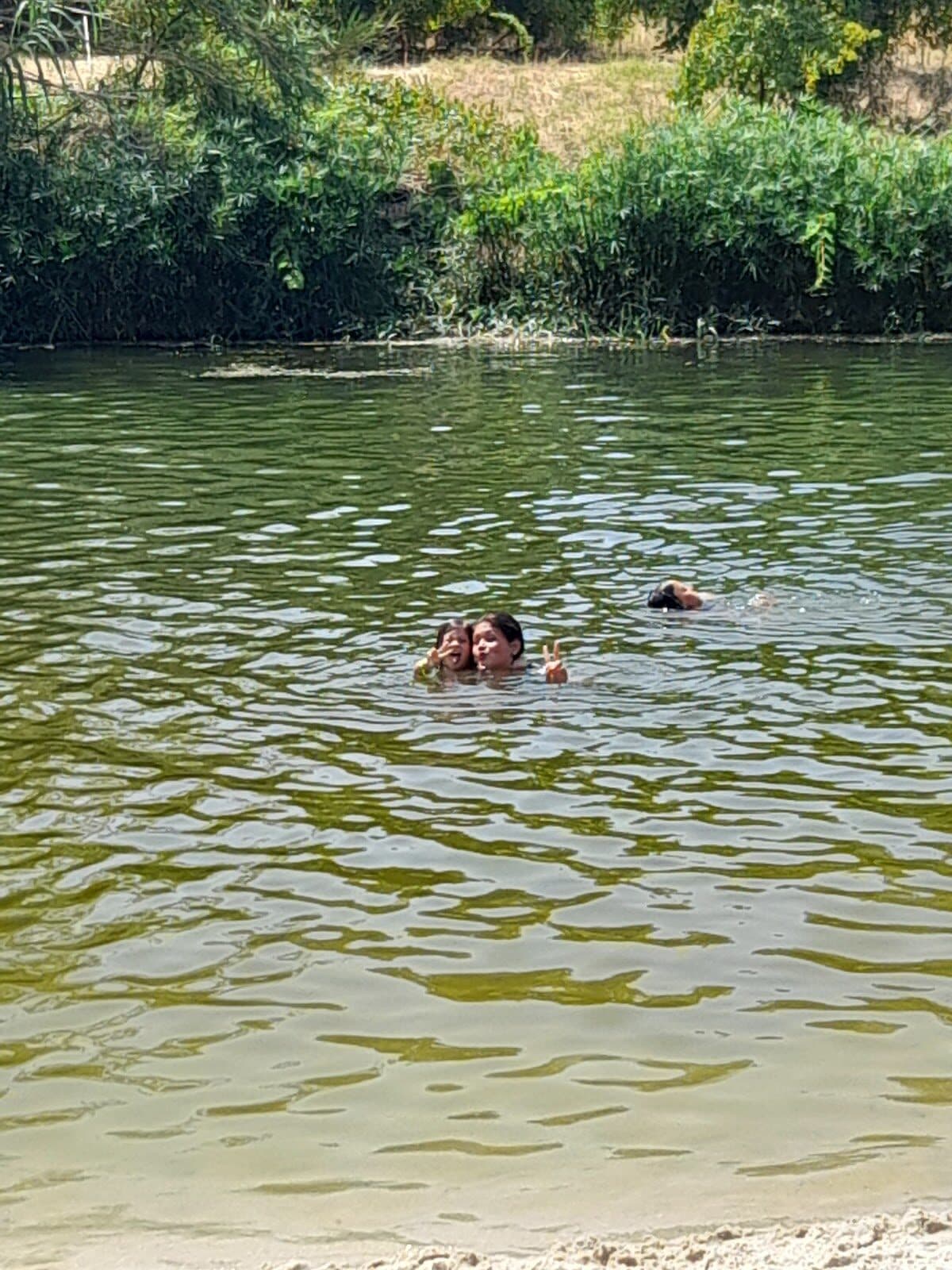 Praia de Pego Fundo — foto 4