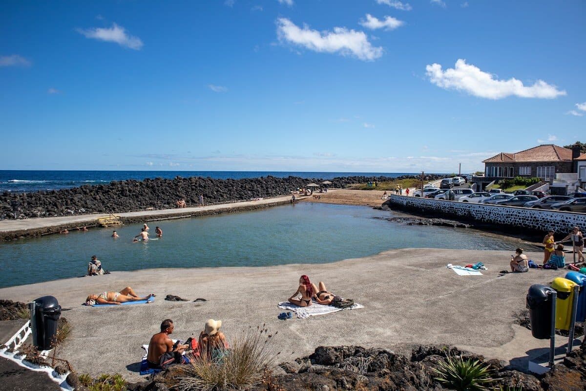 Praia de Porto Martins — foto 4