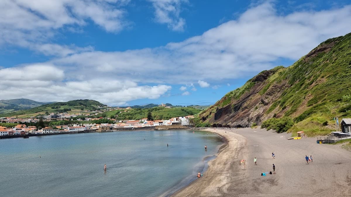 Praia de Porto Pim