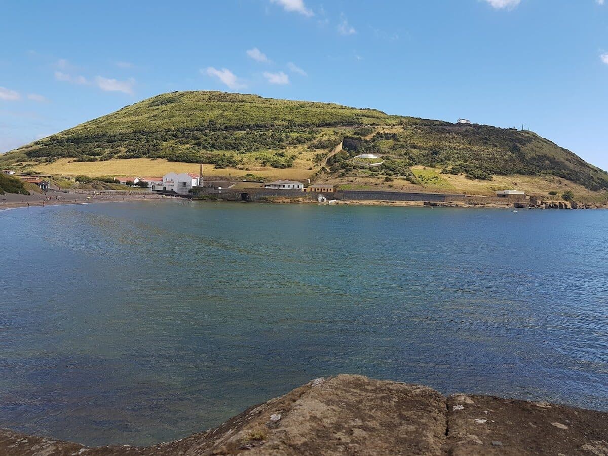 Praia de Porto Pim — foto 4
