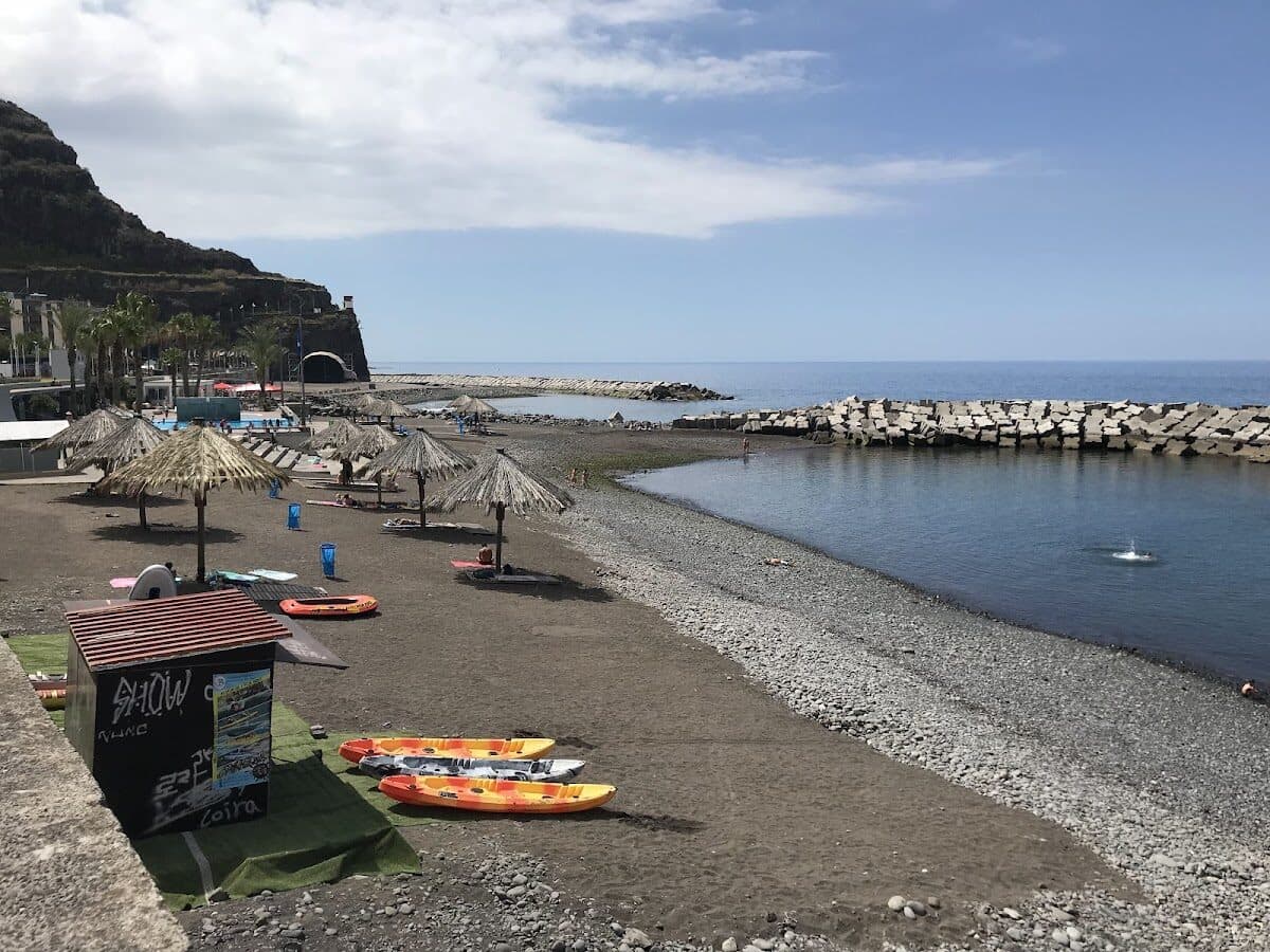 Praia de Serra de Água