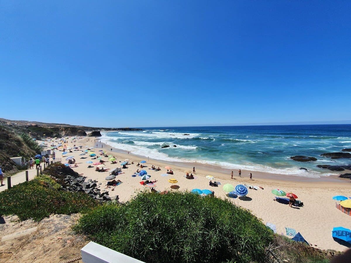 Praia do Almograve