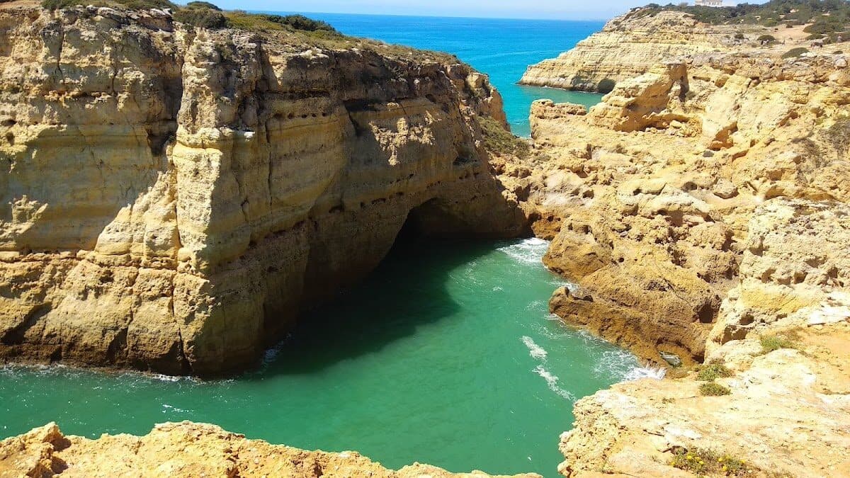 Praia do Carvalho — foto 3