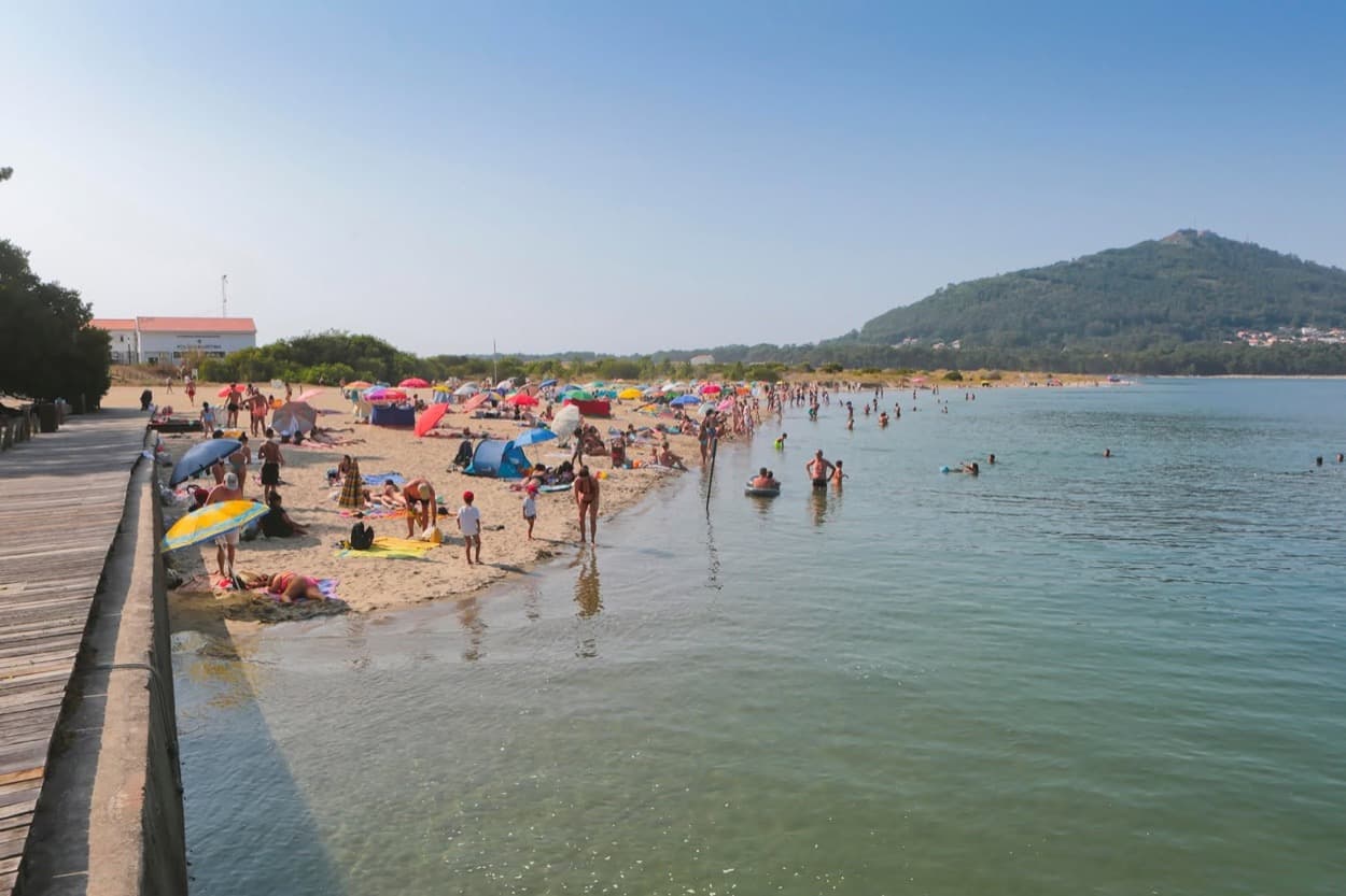 Praia de Pedras Ruivas