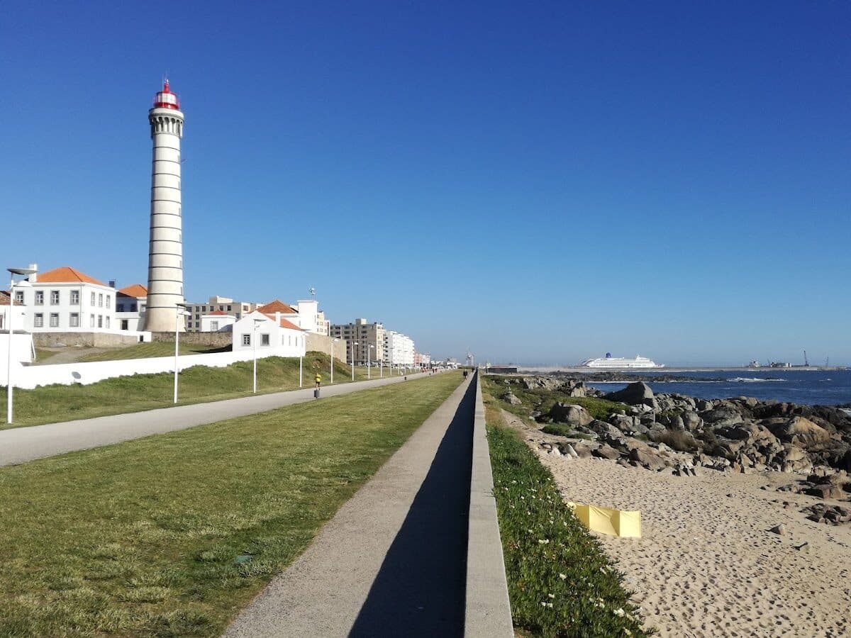 Praia de Boa Nova-senhora
