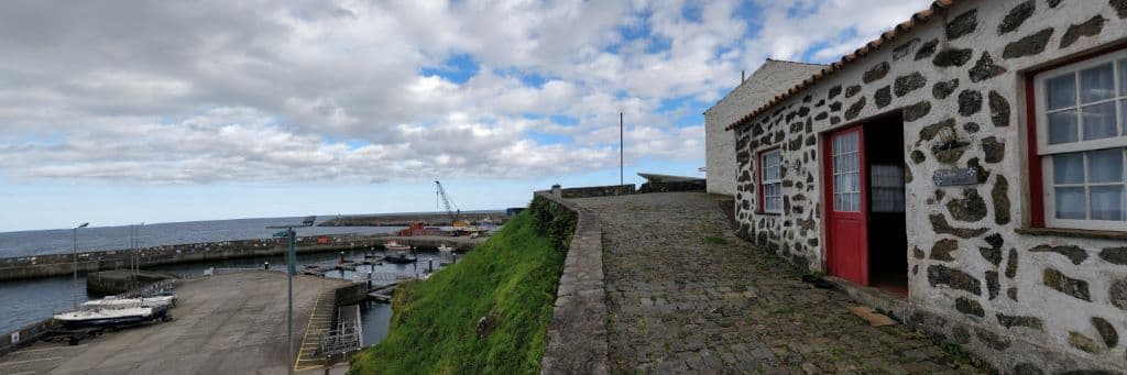 Praia de Clube Naval das Lajes