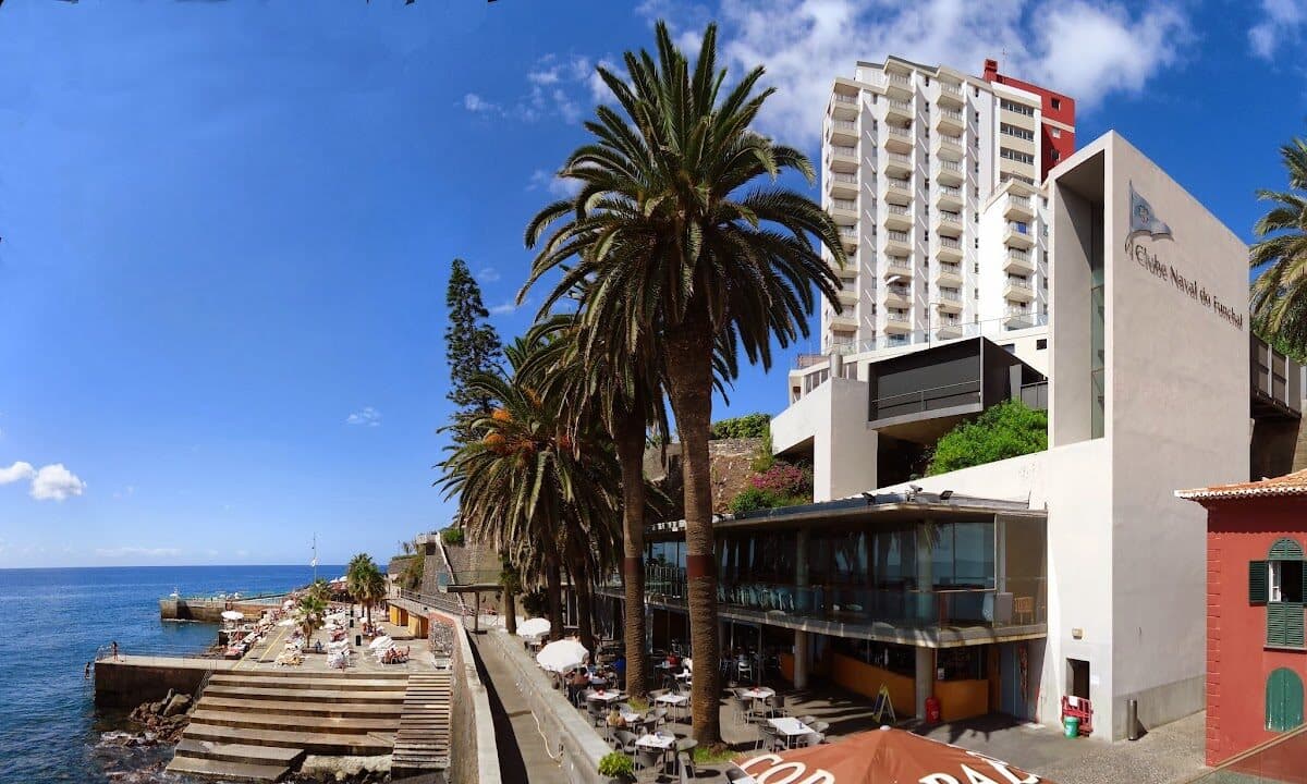 Praia de Clube Naval do Funchal
