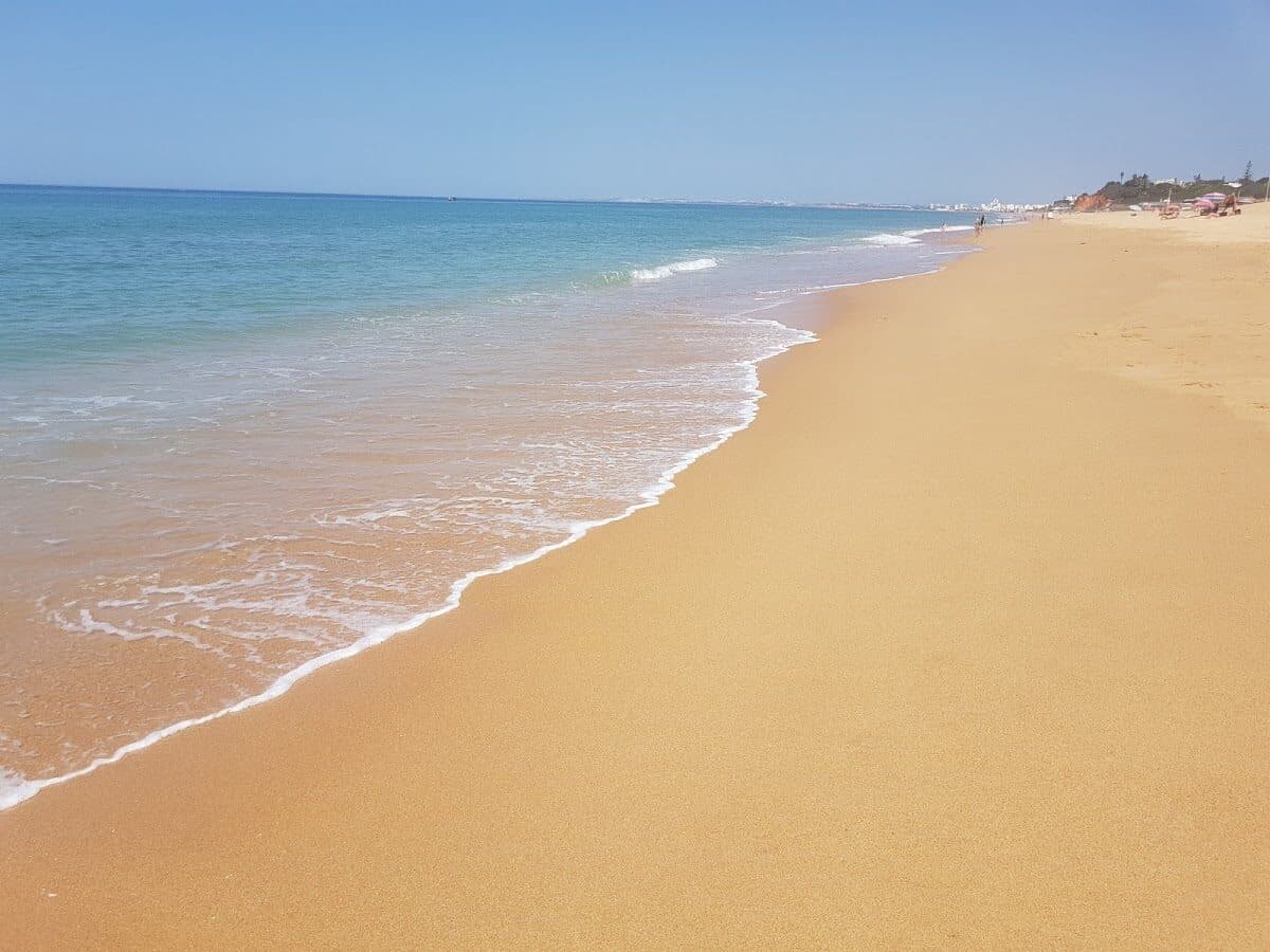 Praia de Garrão-nascente