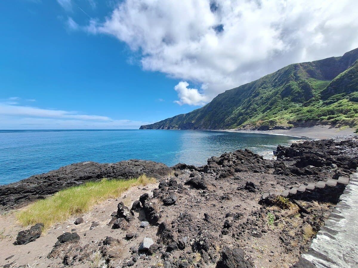 Praia de Portinhos-fajã Grande